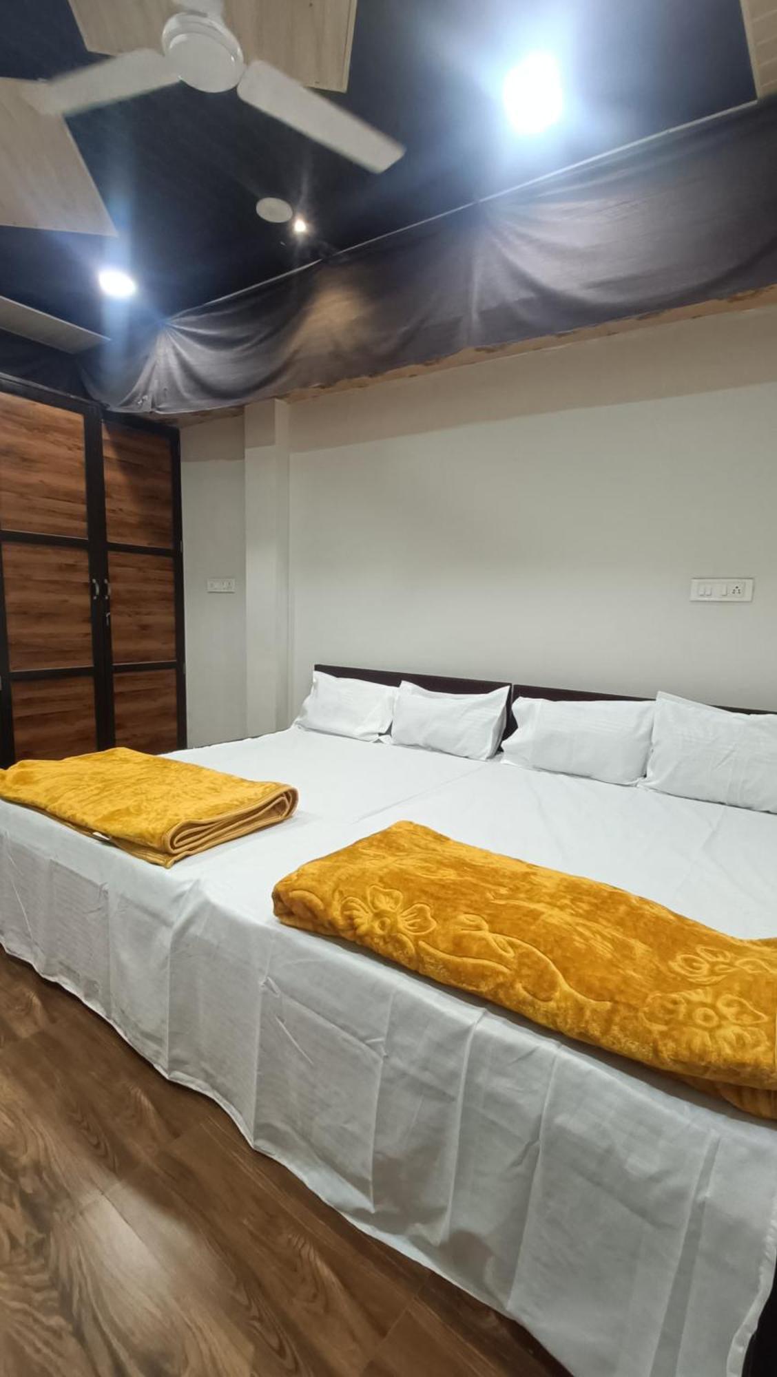 Mangaldeep Guest House Ujjain Buitenkant foto