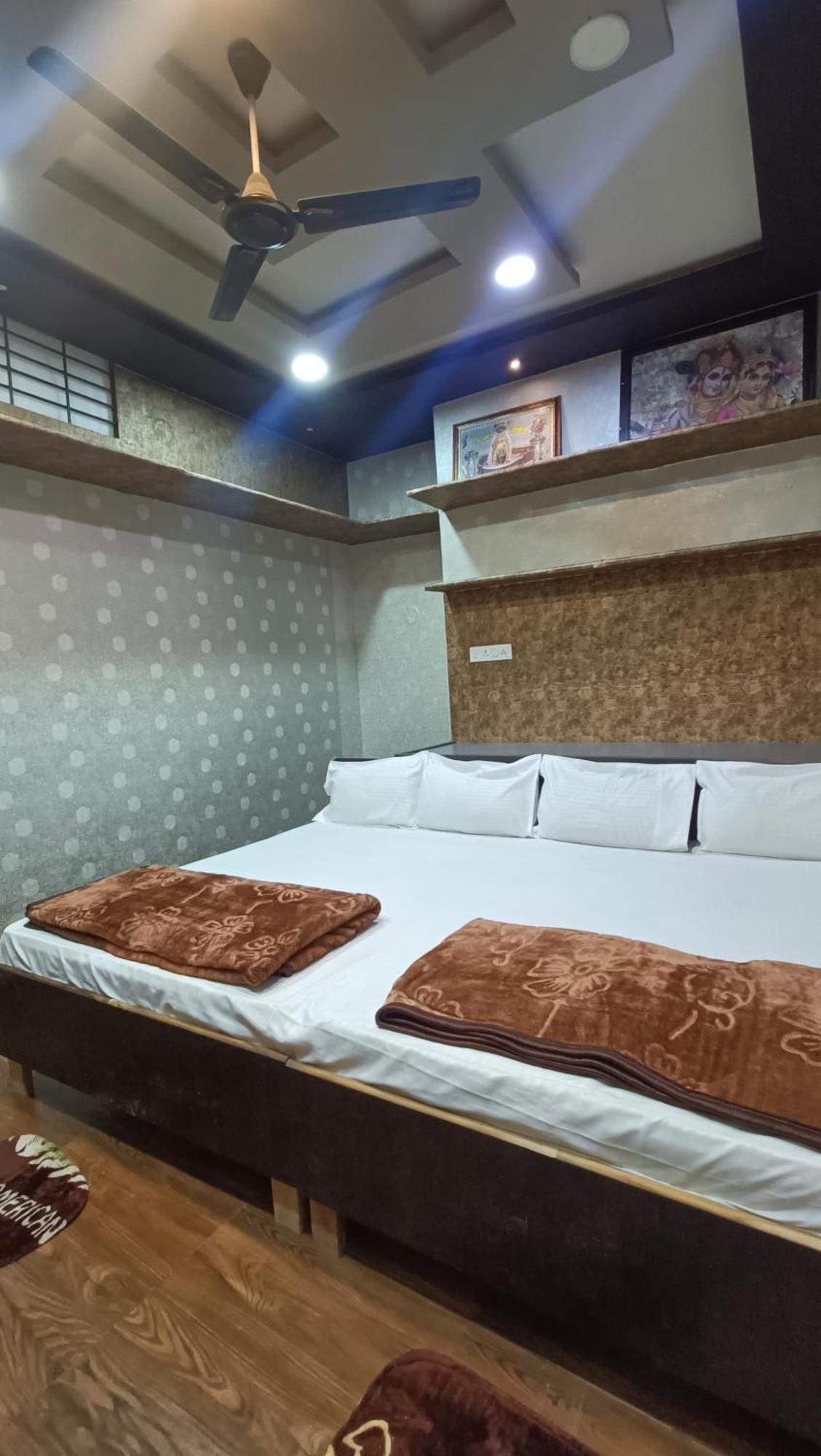 Mangaldeep Guest House Ujjain Buitenkant foto